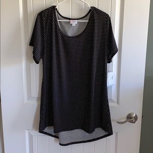 Lularoe classic tee size 2XL NWT black whole dot